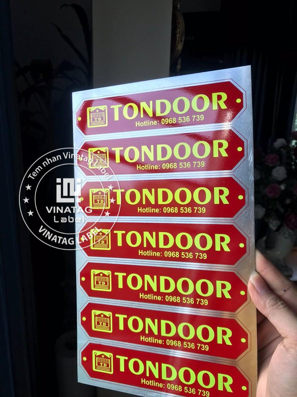 Tem cua cuon cua chong chay inox dong hop kim