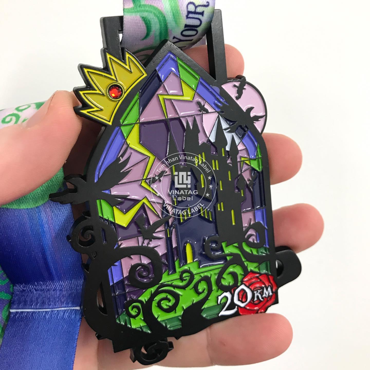 Huy chuong su kien khang dinh thuong hieu Vinatag