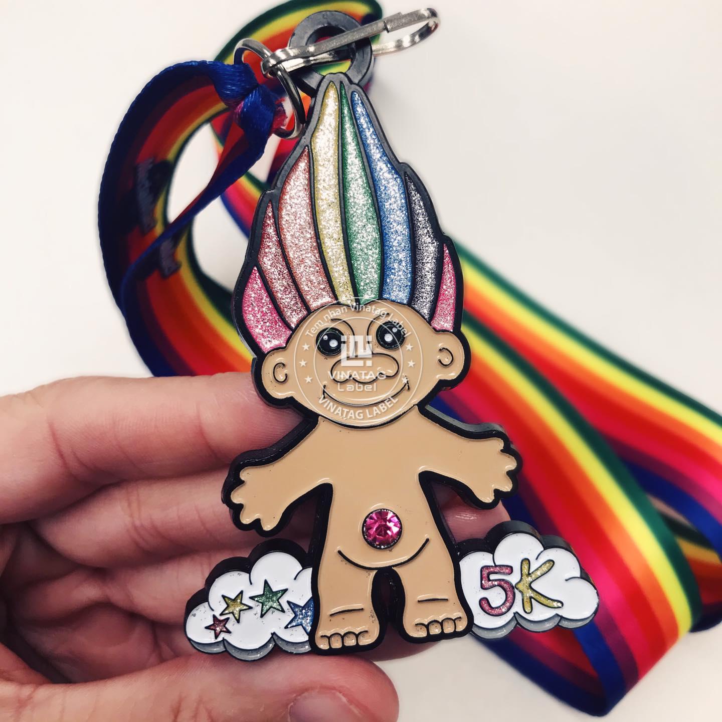 Quy trinh san xuat huy chuong kim loai cao cap