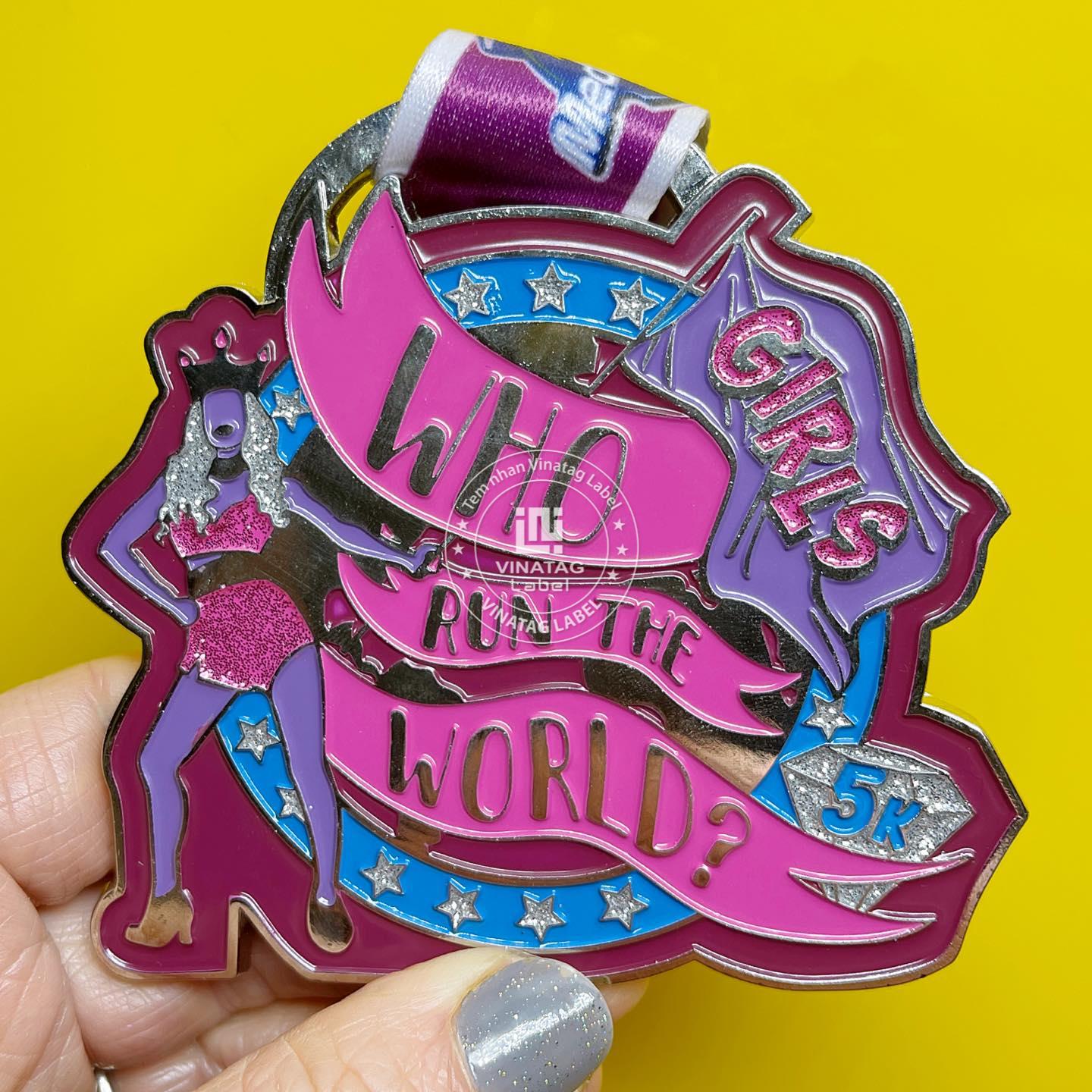 Chat lieu huy chuong ben dep