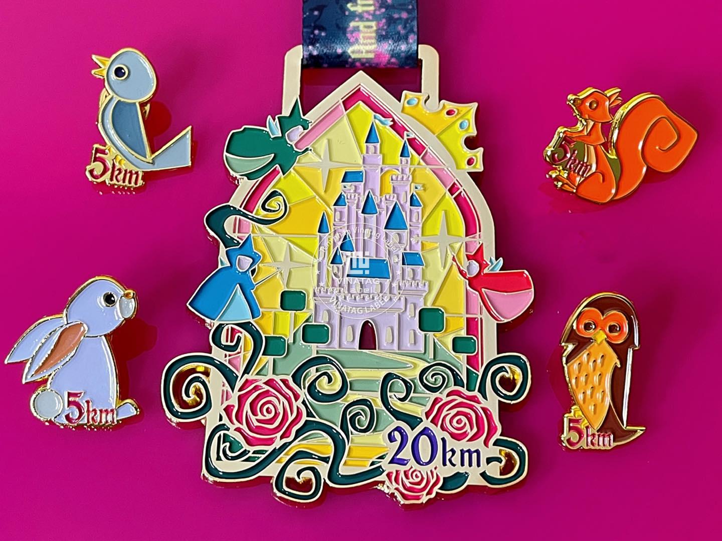 Huy chuong su kien khang dinh thuong hieu Vinatag