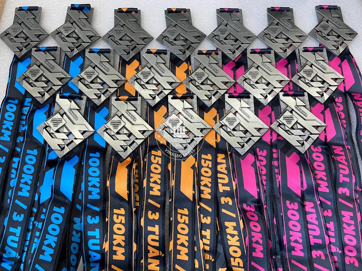 Tam quan trong cua huy chuong