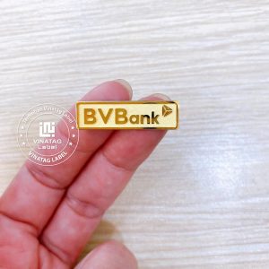 báo giá huy hiệu hoàn thiện và đóng gói