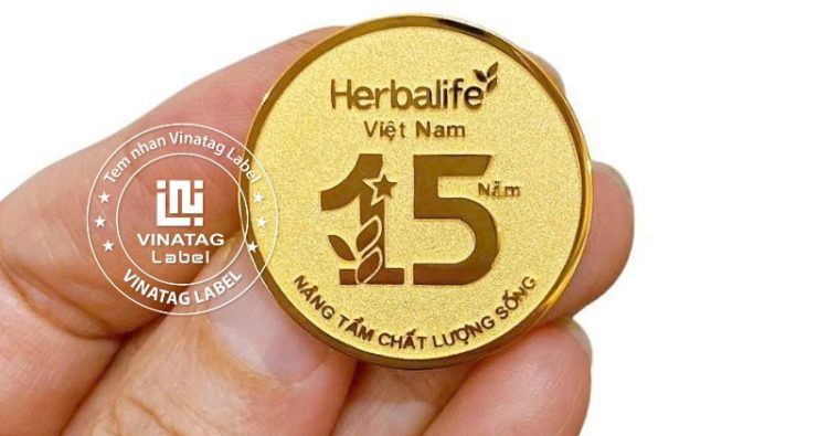 Huy hieu cai ao cao cap giup nang tam hinh anh thuong hieu