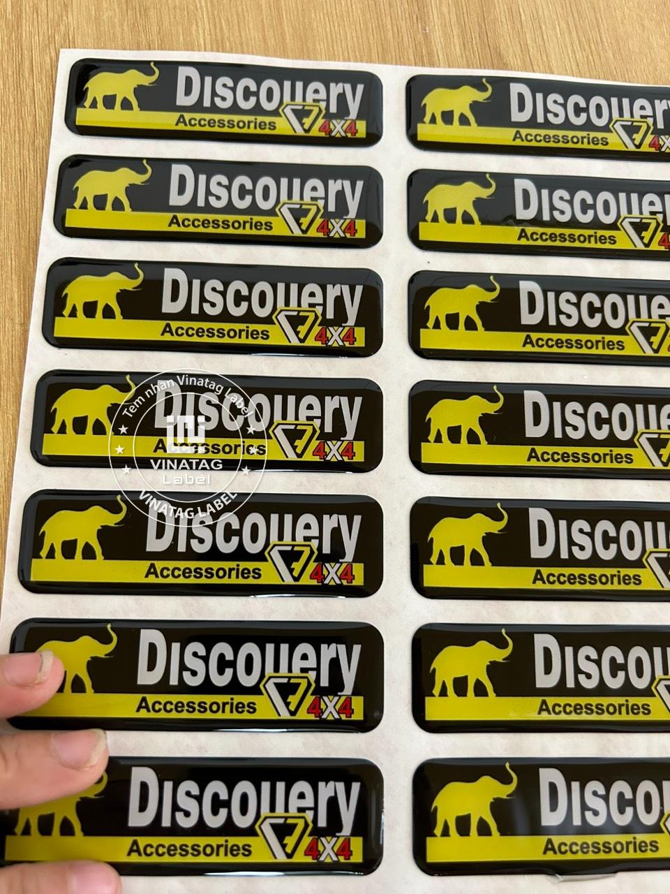 Tem epoxy logo Discovery màu vàng đen theo yêu cầu